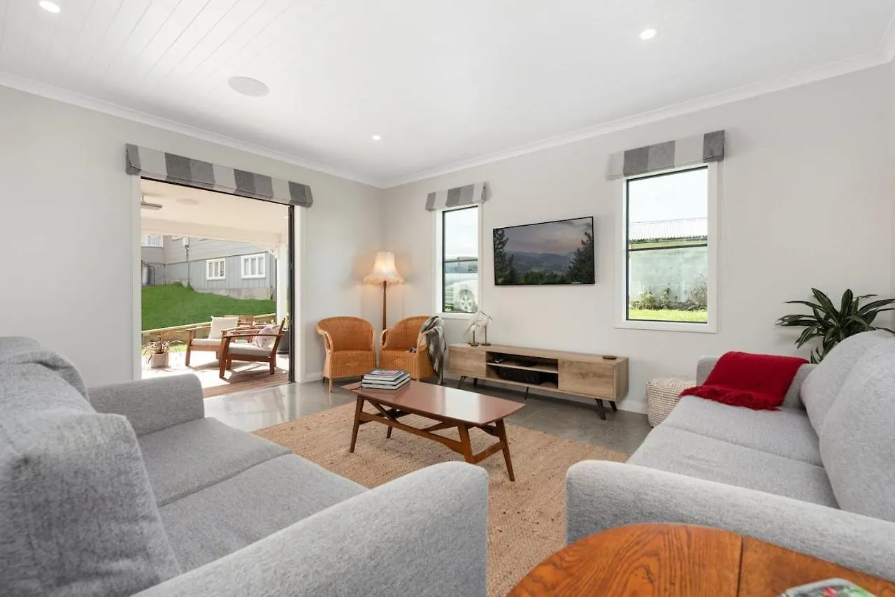 Villa On Commons Mount Maunganui New Zealand
